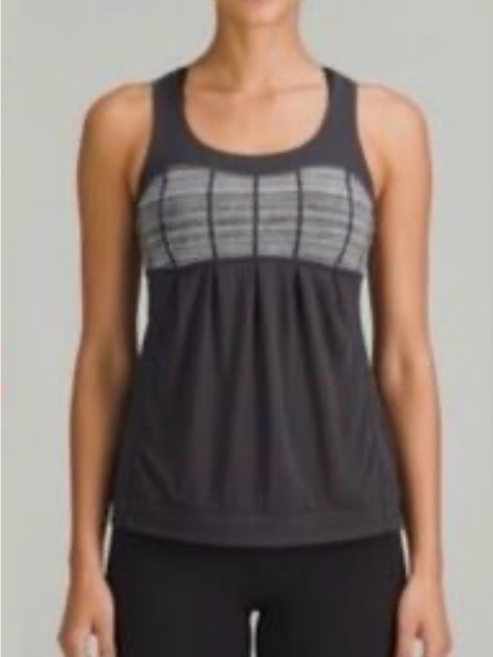 lululemon Elevate Tank in Ambient Tank - Grey